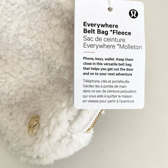 Lululemon Everywhere Belt Bag Fleece White & Gold NWT - Picture 11 of 11